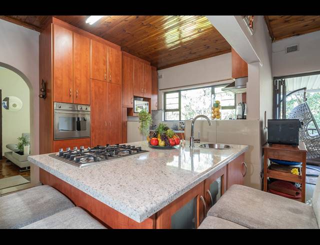 5 BEDROOM HOUSE FOR SALE IN RESERVOIR HILLS